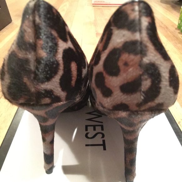 Nine West MARTINA Pumps (Black Leopard /SIze 6) - Picture 3 of 6